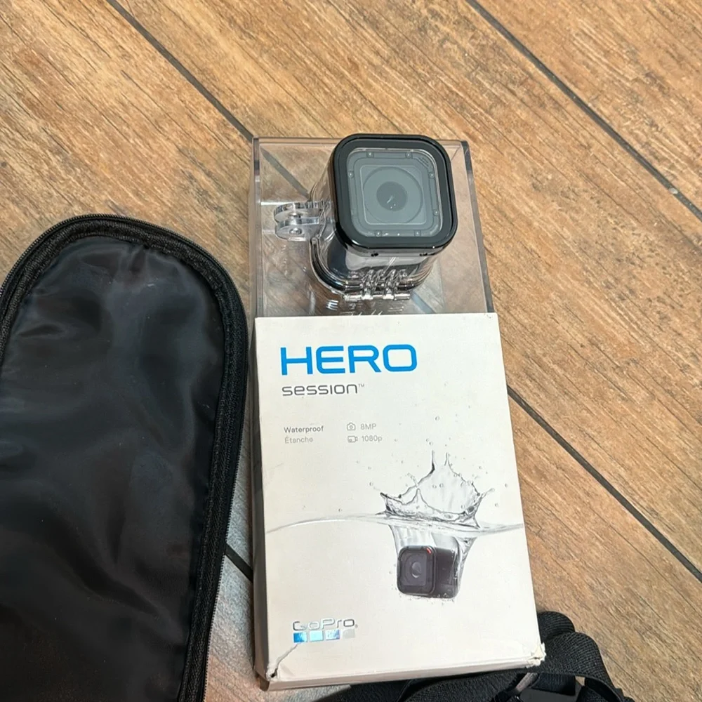 GoPro Session bundle - Picture 2 of 7